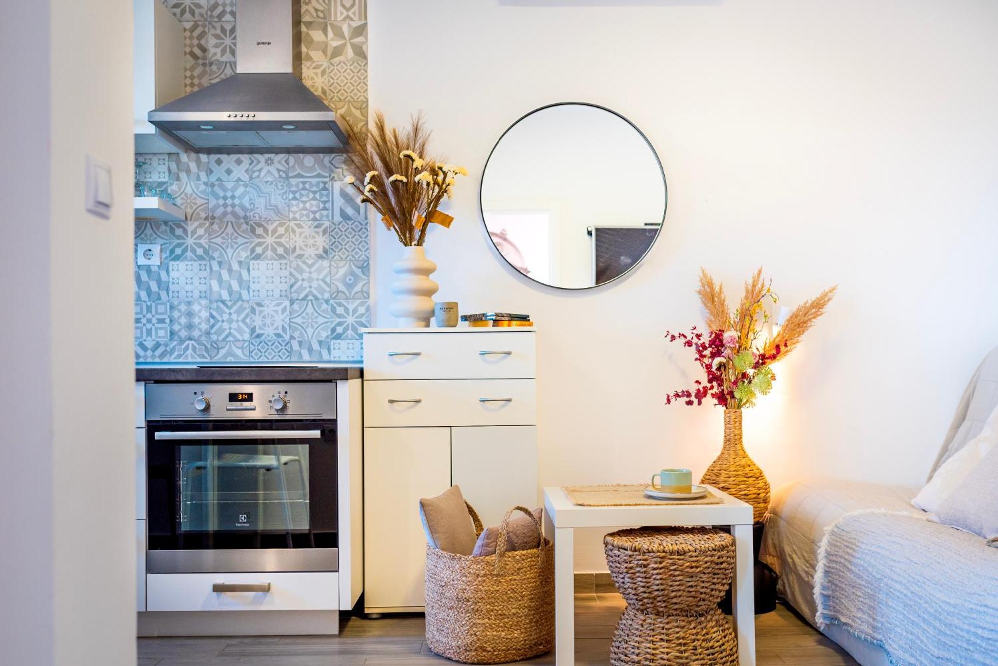 Ojra New Apartment With Seaview شيبينيك المظهر الخارجي الصورة
